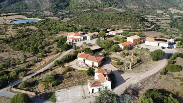 Pasare Glamping_Anglonaruralexperience Otel Perfugas Dış mekan fotoğraf
