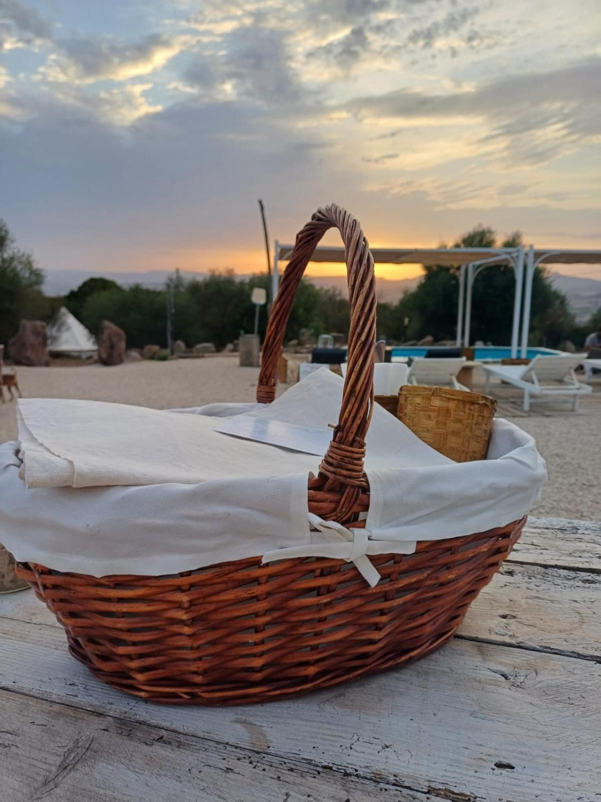 Pasare Glamping_Anglonaruralexperience Otel Perfugas Dış mekan fotoğraf